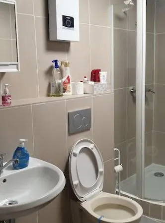 53518 Apartment *